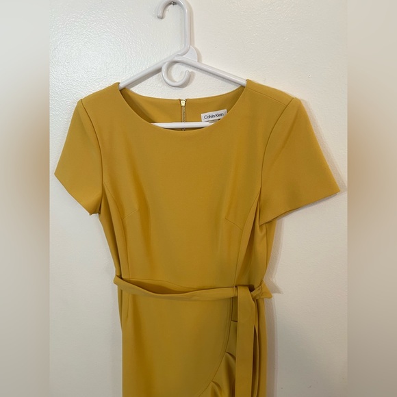 Calvin Klein Midi Dress - Picture 4 of 9